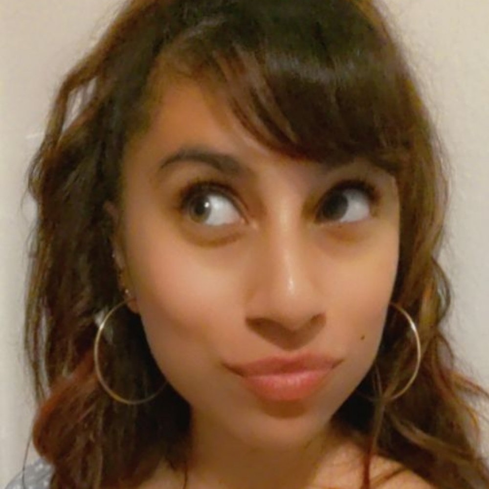 Meet your Posher, Carmen